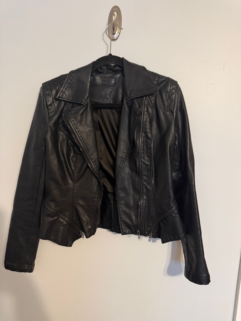 BLANK NYC Black Vegan Leather Moto Jacket - Small - Silver Hardware